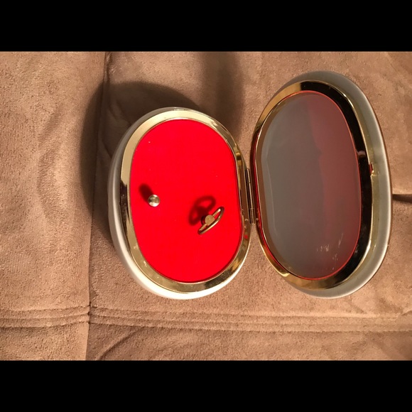 CHRISTMAS MUSIC BOX - Picture 2 of 3